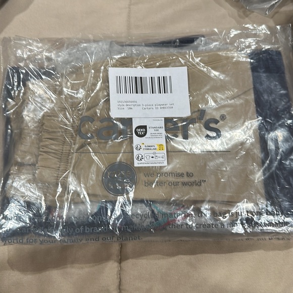 Carter’s 3-Piece - Picture 3 of 4